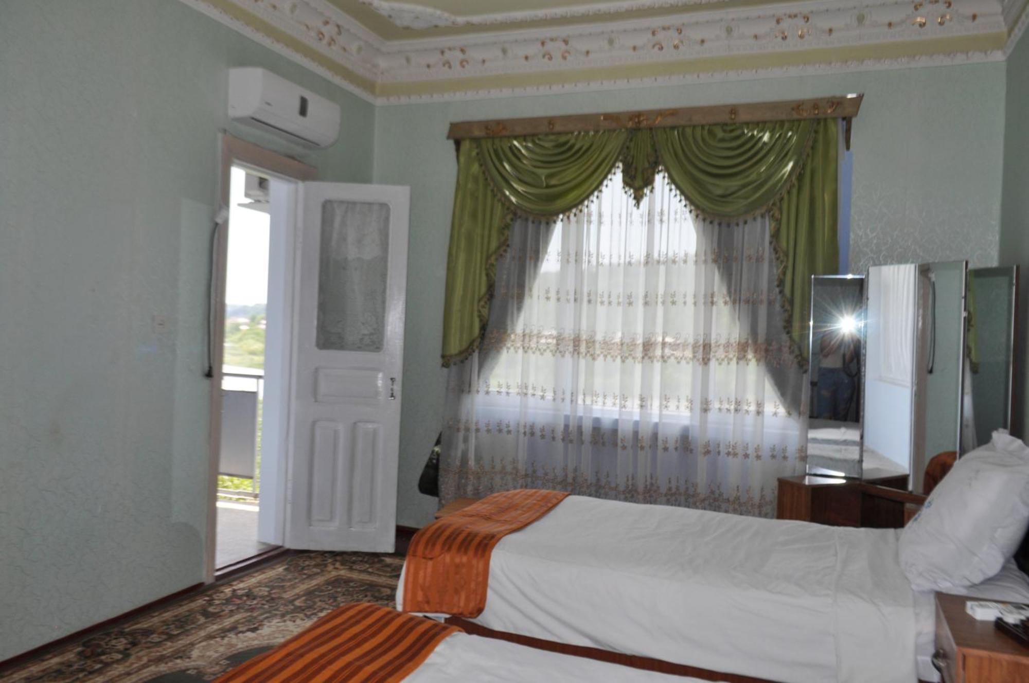 Nature House Koutaïssi Extérieur photo